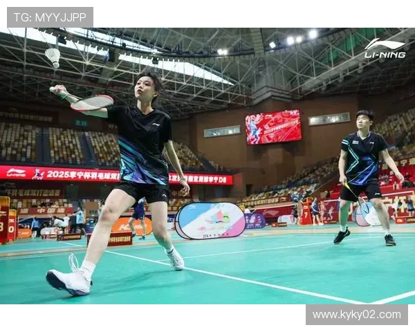 2025唐山羽毛球赛激情开战 业余高手角逐大唐杯冠军之争 2025唐山羽毛球赛激情开战 业余高手角逐大唐杯冠军之争