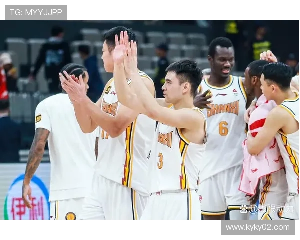 CBA联赛球员频频上演高光时刻成焦点话题引发热议 CBA联赛球员频频上演高光时刻成焦点话题引发热议