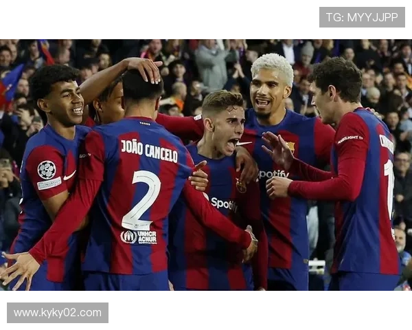 巴萨防线漏洞百出,3-3憾平布鲁日,欧冠晋级之路悬念迭起! 巴萨防线漏洞百出,3-3憾平布鲁日,欧冠晋级之路悬念迭起!